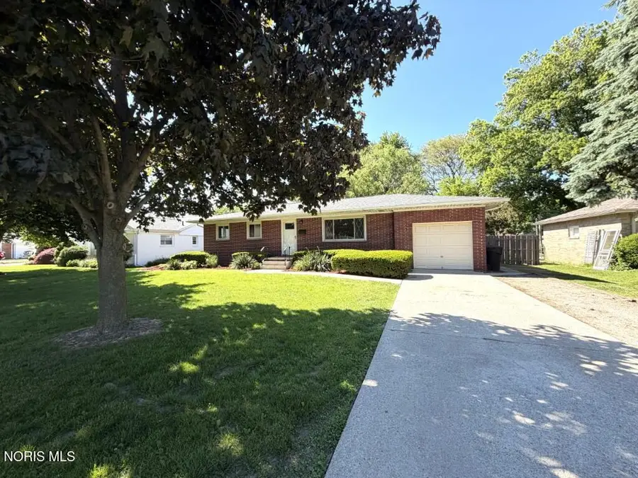 2917 Shoreland Avenue, Toledo, OH 43611 - #2