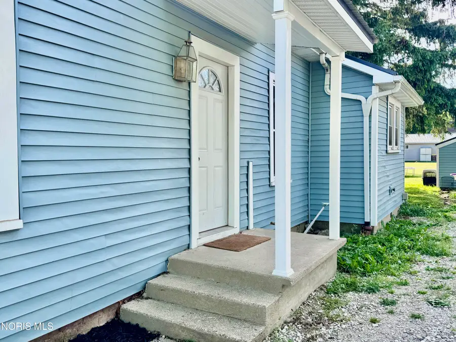 118 W Hicks Street, Hicksville, OH 43526 - #3