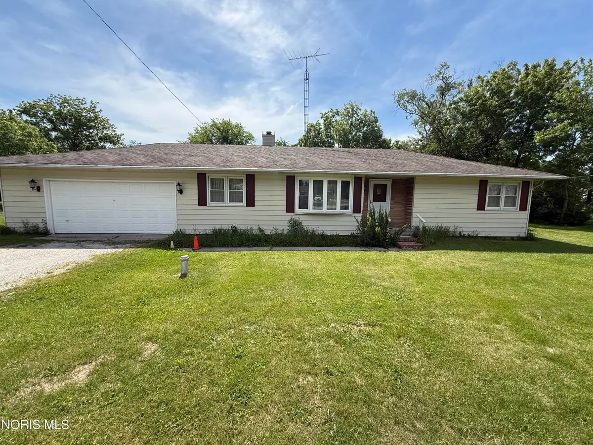 673 Nottingham Drive, Genoa, OH 43430 - #1