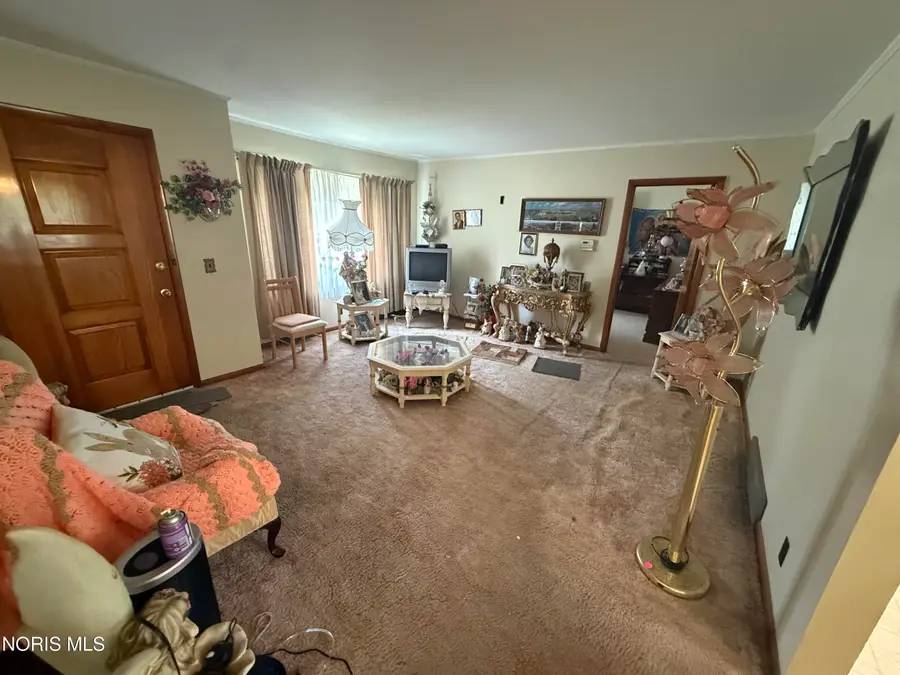 673 Nottingham Drive, Genoa, OH 43430 - #3