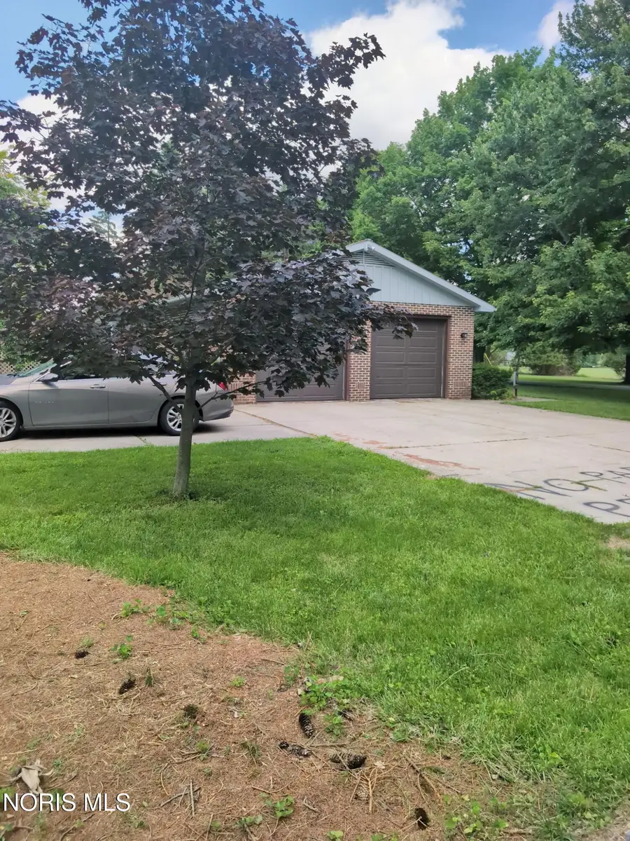 930 N Warpole Street, Upper Sandusky, OH 43351 - #3