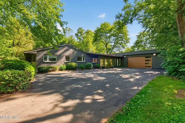 4232 Vineyard Road, Toledo, OH 43623