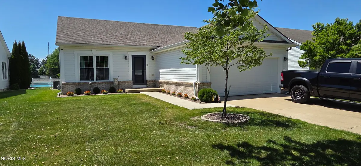 1513 Cogans Lane, Bowling Green, OH 43402 - #1