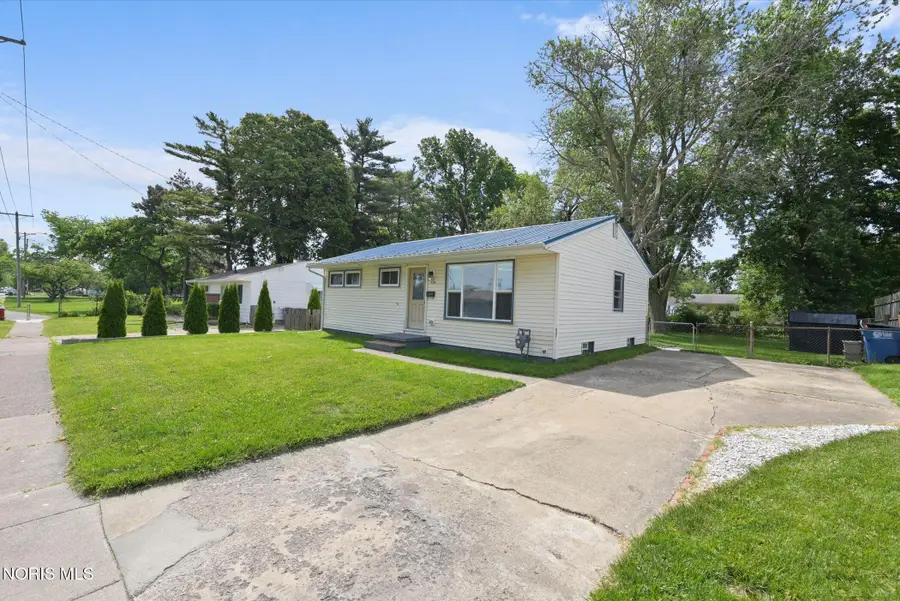 539 W Crawford Avenue, Toledo, OH 43612 - #2