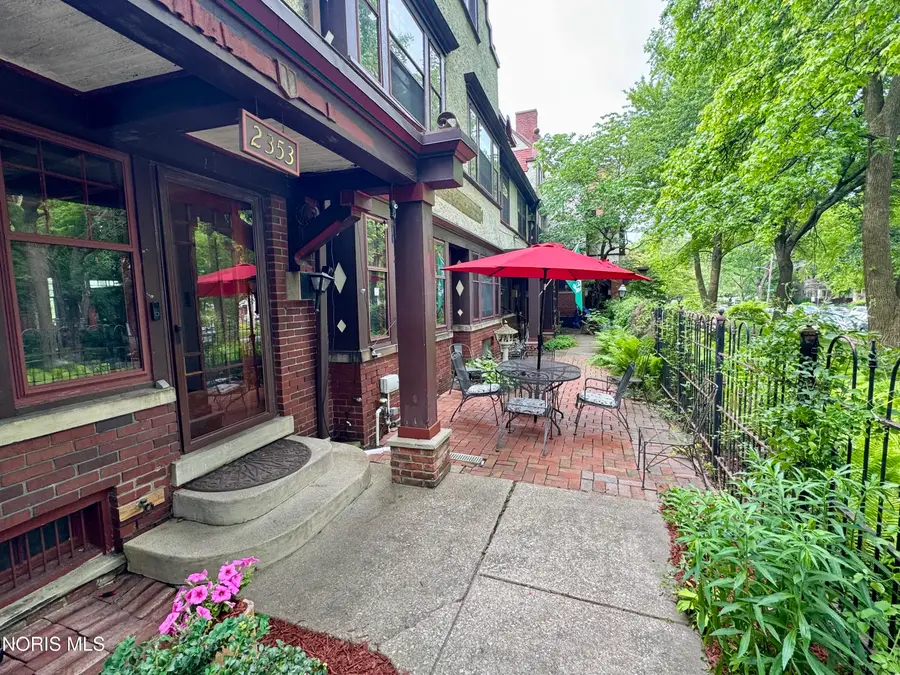 2353 Scottwood Avenue # 4, Toledo, OH 43620 - #2