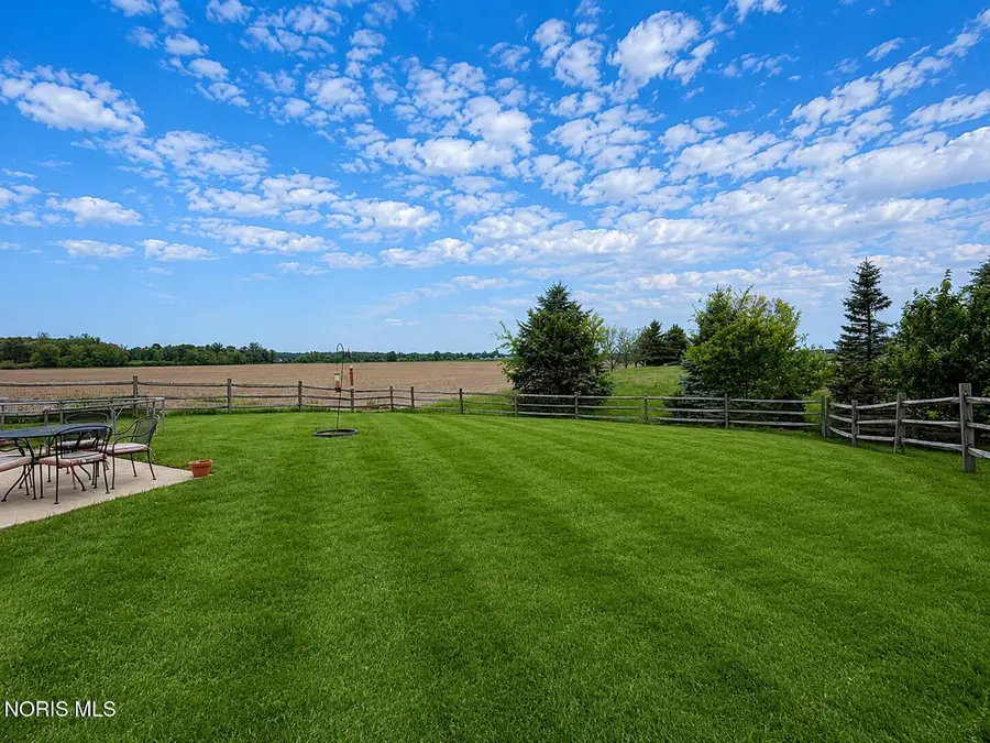3817 Bridge Creek Boulevard, Sylvania, OH 43560 - #3