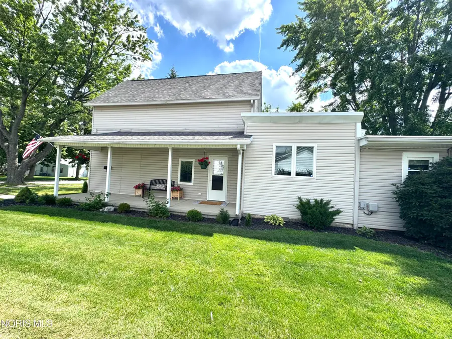 205 E Wallace Street, Findlay, OH 45840 - #3