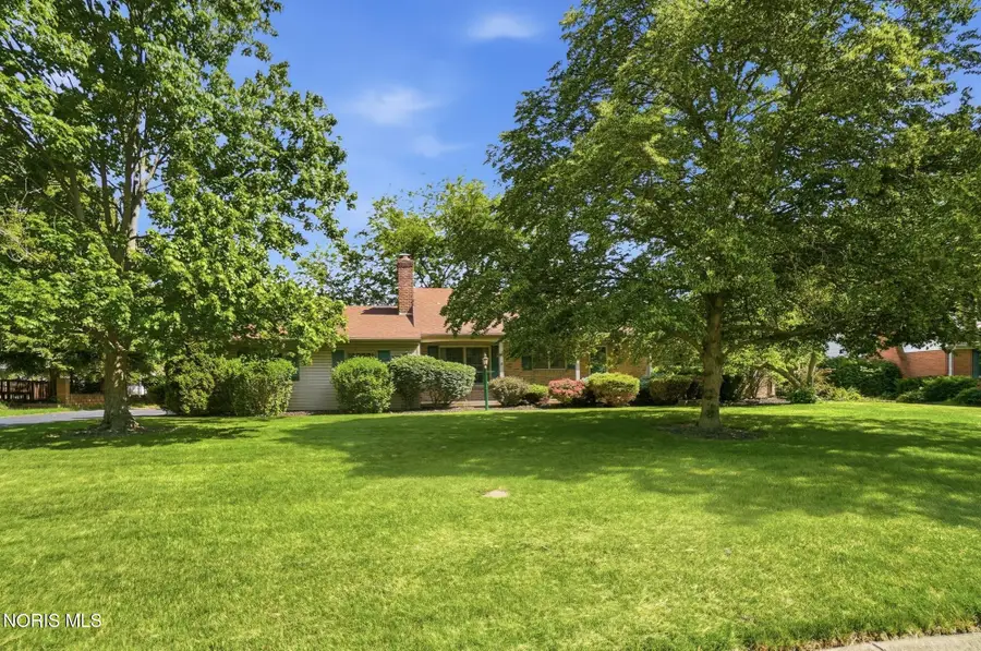 1626 Imperial Lane, Findlay, OH 45840 - #3