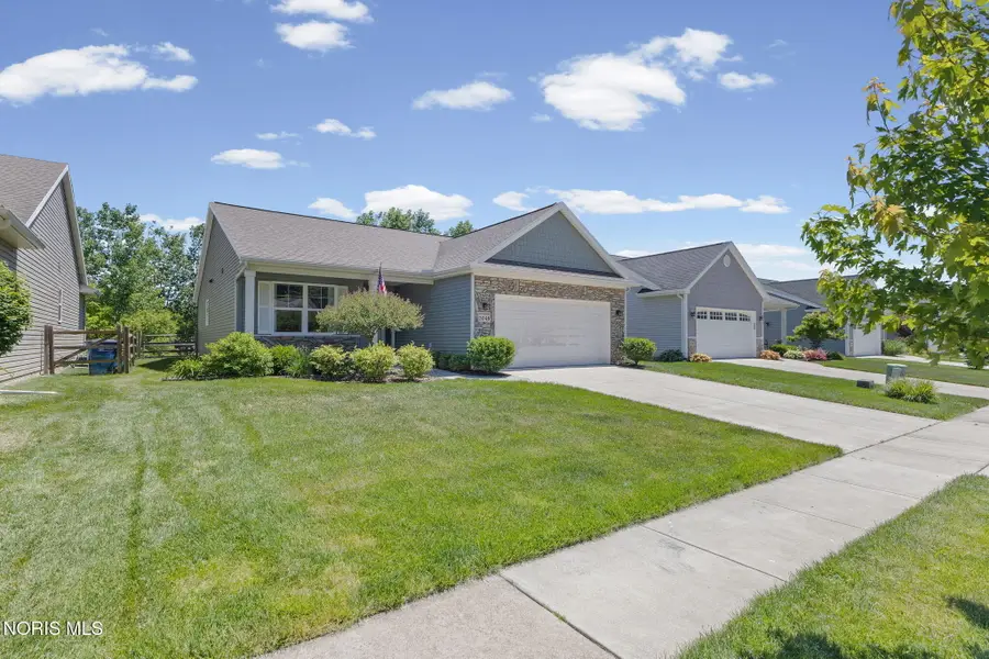 2048 Oakside Road, Toledo, OH 43615 - #2