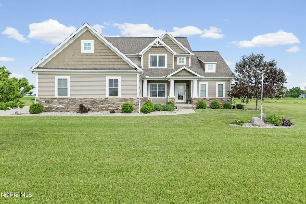 6137 Old Stone Trail, Curtice, OH 43412 - #1
