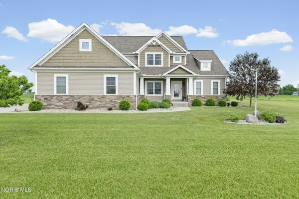 6137 Old Stone Trail, Curtice, OH 43412