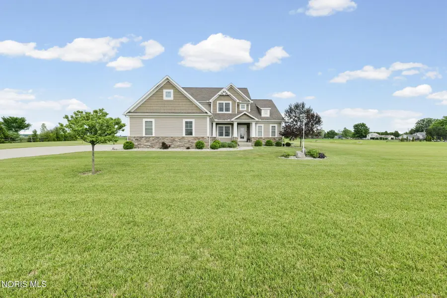 6137 Old Stone Trail, Curtice, OH 43412 - #2