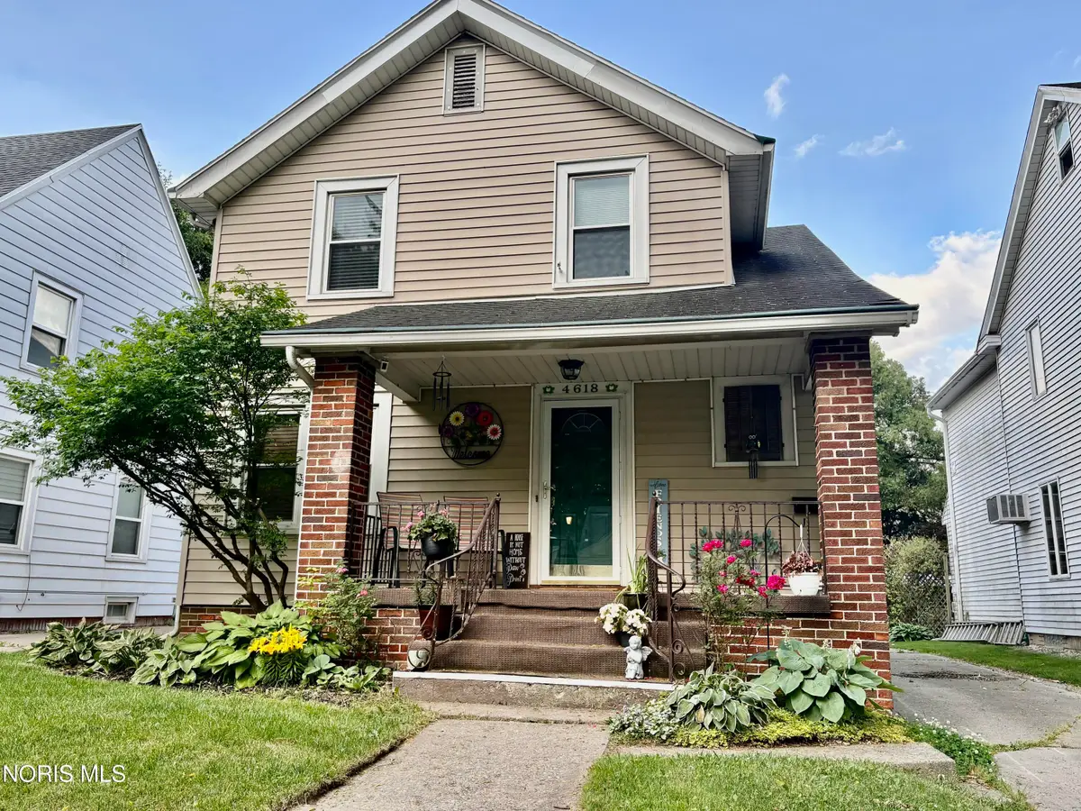 4618 Overland Parkway, Toledo, OH 43612 - #1