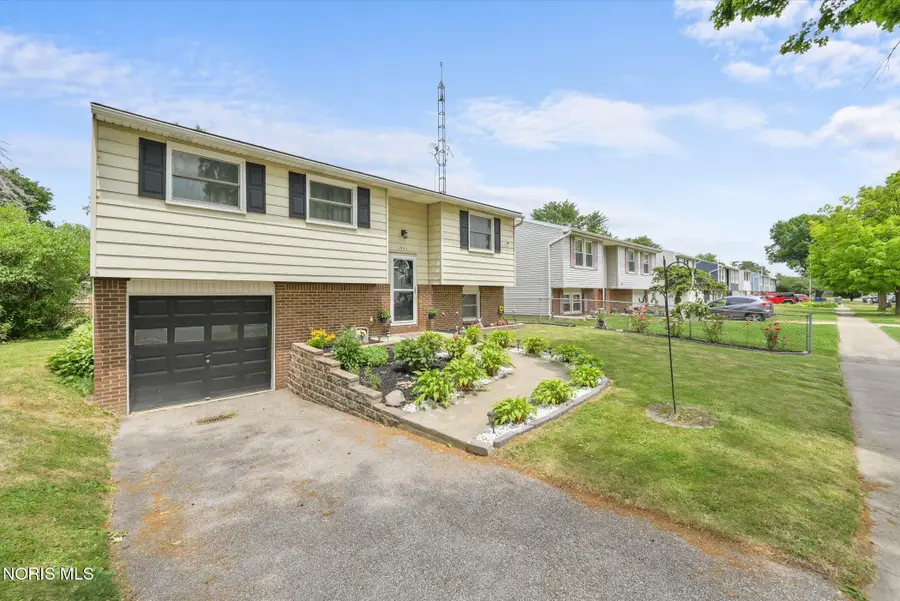 1951 Grimes Golden Drive, Toledo, OH 43611 - #2