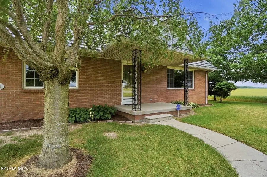 13807 Frankfort Road, Swanton, OH 43558 - #3
