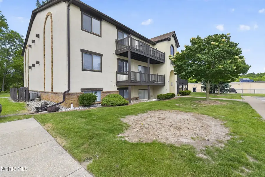 1658 Brownstone Boulevard #Apt 134, Toledo, OH 43614 - #2