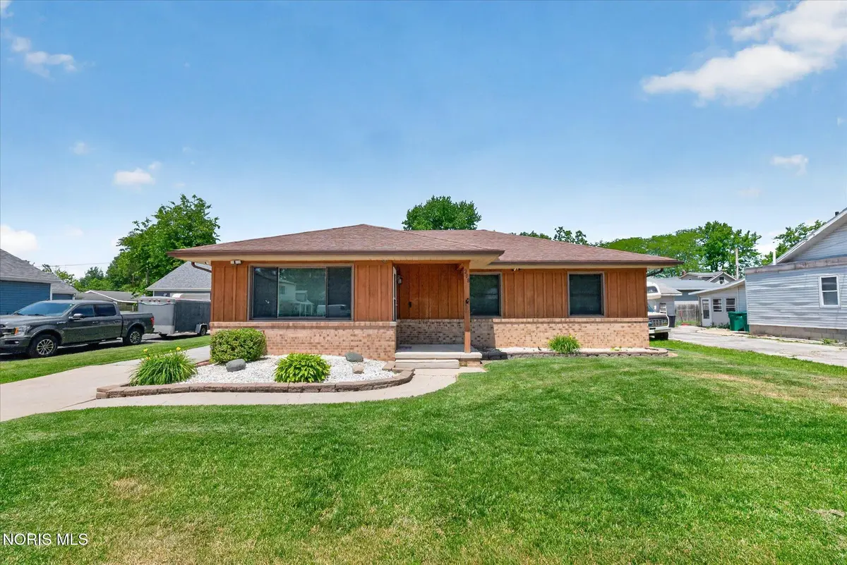 208 Rood Street, Northwood, OH 43619 - #1