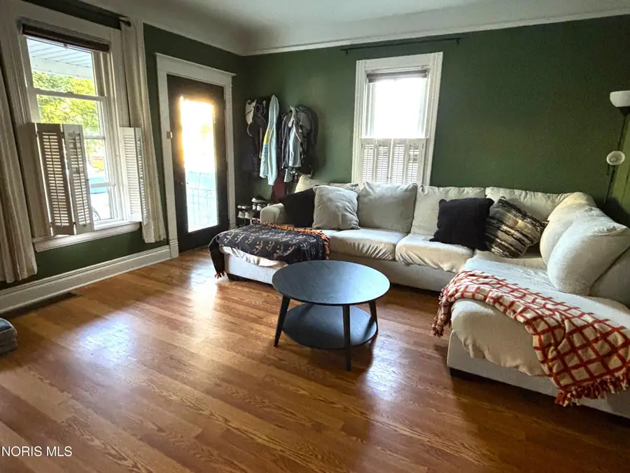 139 Bergin Street, Rossford, OH 43460 - #3