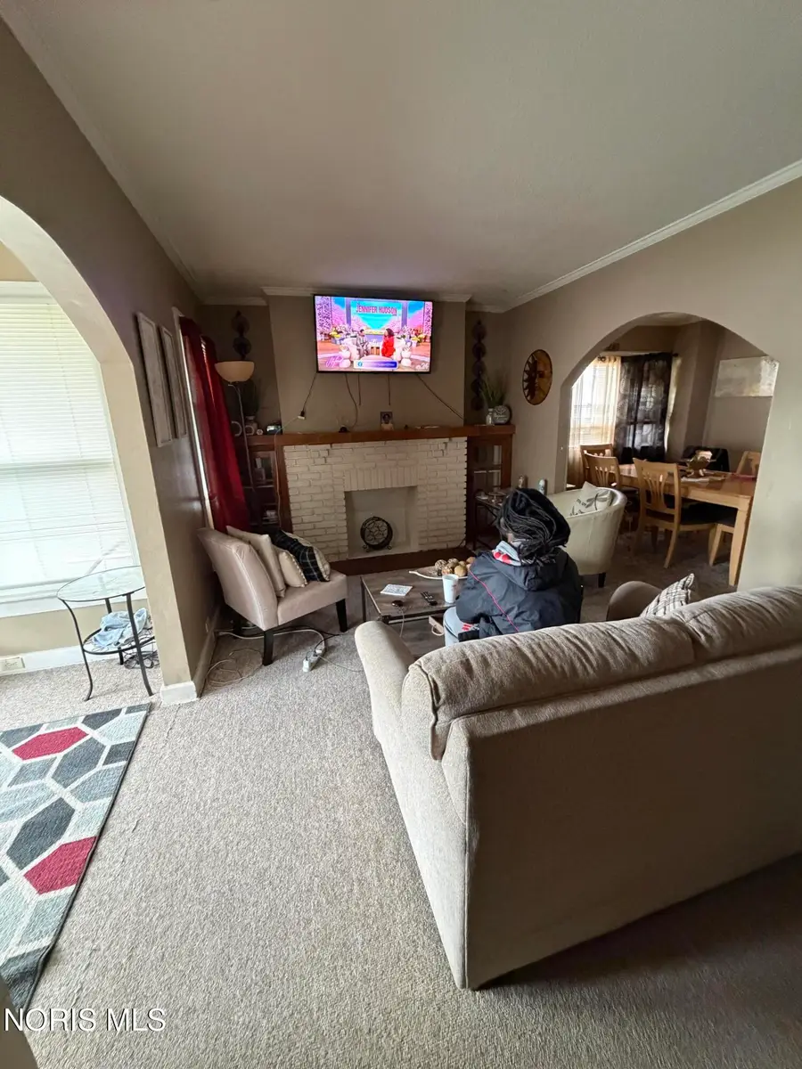 3934 Drexel Drive, Toledo, OH 43612 - #2