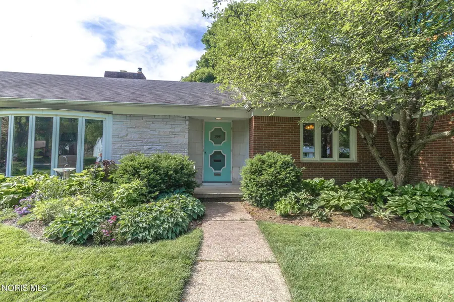 3441 Bentley Boulevard, Toledo, OH 43606 - #3
