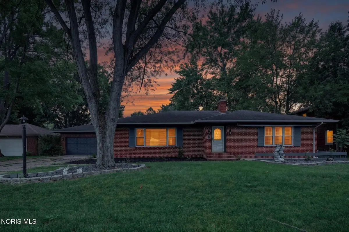 201 Sheffield Avenue, Napoleon, OH 43545 - #1
