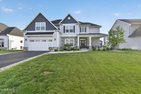 1013 Dwyer Drive, Perrysburg, OH 43551