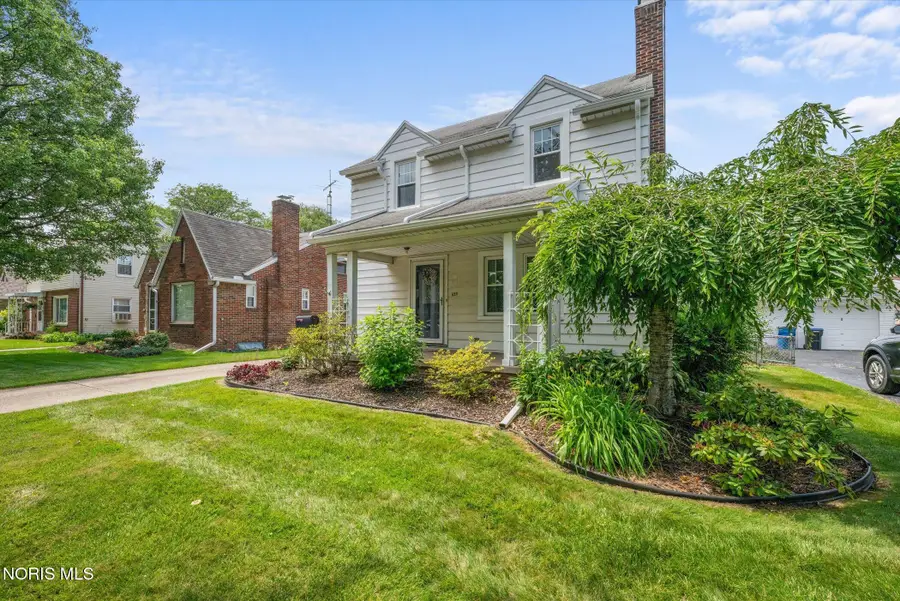 620 Grasser Street, Oregon, OH 43616 - #3