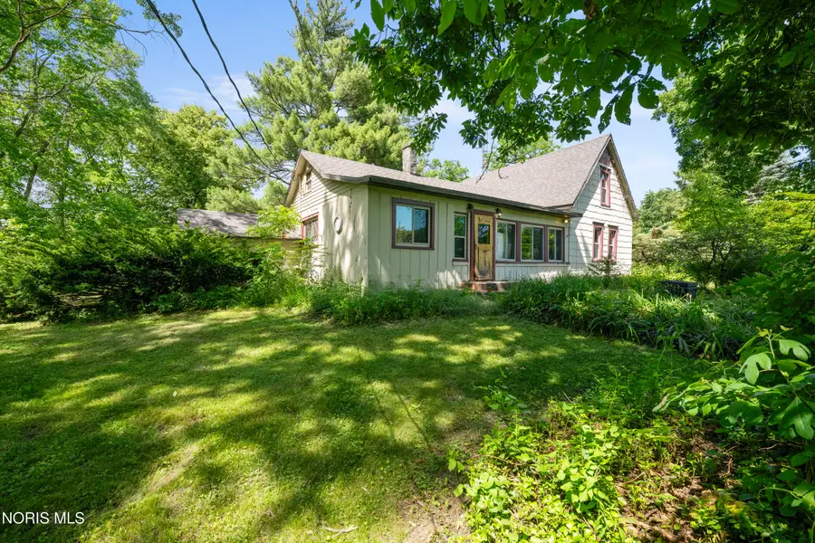 1464 Berkey Road, Swanton, OH 43558 - #2