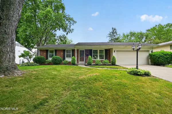 2420 Country Squire Lane, Toledo, OH 43615