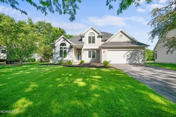 780 Hunters Run, Perrysburg, OH 43551