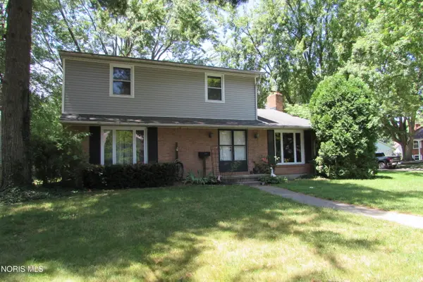 211 Cedar Lane, Waterville, OH 43566