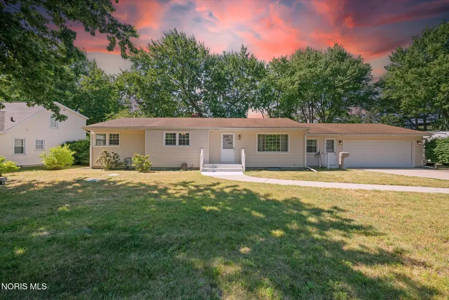5013 Maryhill Road, Sylvania, OH 43560 - #2