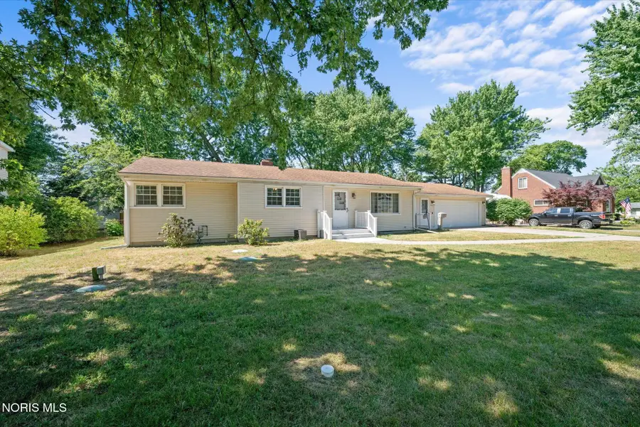 5013 Maryhill Road, Sylvania, OH 43560 - #3
