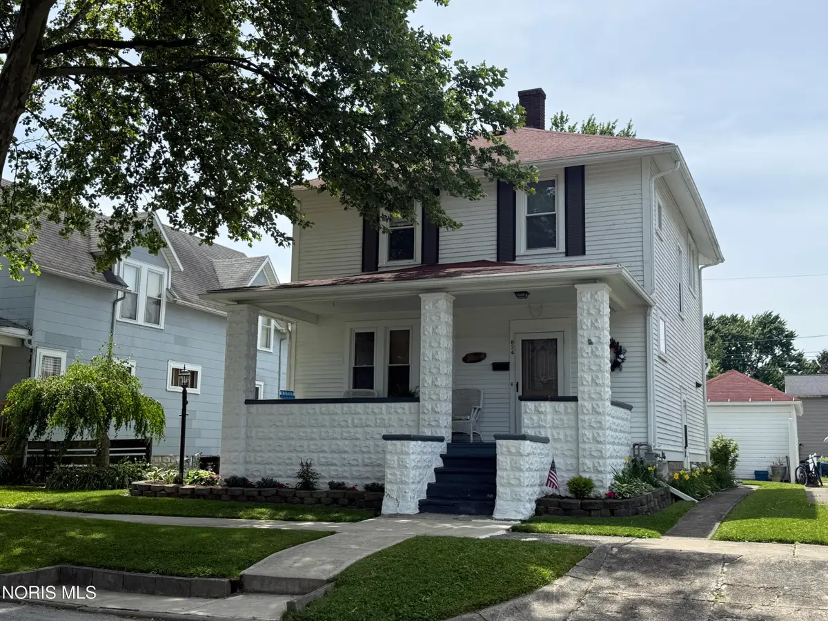 824 Stilwell Avenue, Fremont, OH 43420 - #1