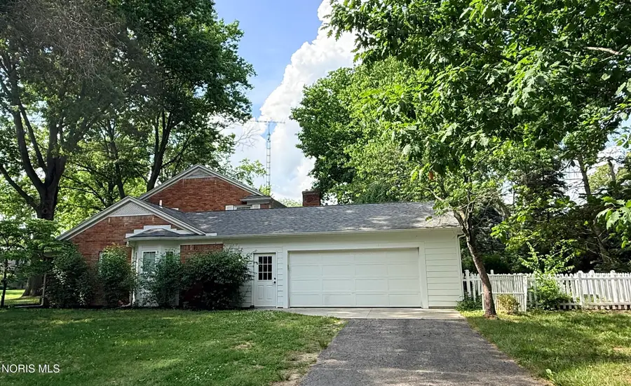 3610 Chesterton Drive, Toledo, OH 43615 - #3