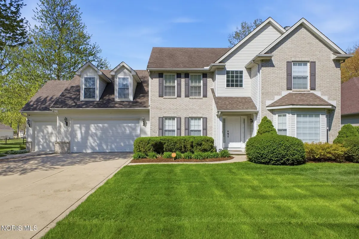 712 Whisperlake Road, Holland, OH 43528 - #1
