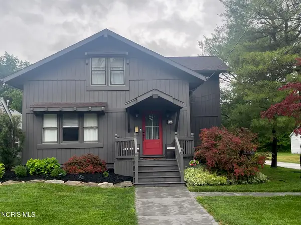 862 Louisiana Avenue, Perrysburg, OH 43551