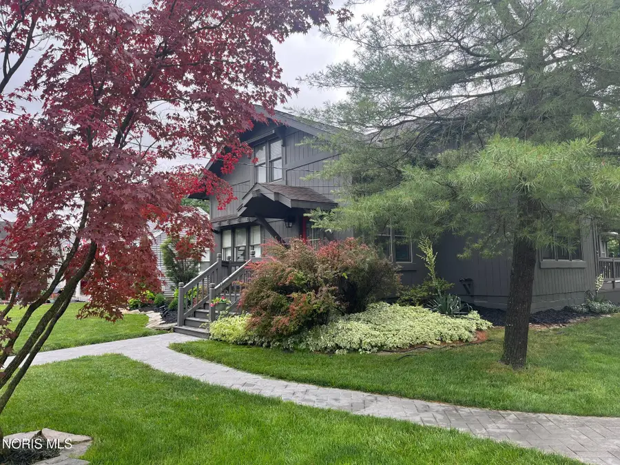 862 Louisiana Avenue, Perrysburg, OH 43551 - #2
