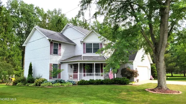 717 Lakeshore Drive, Pioneer, OH 43554