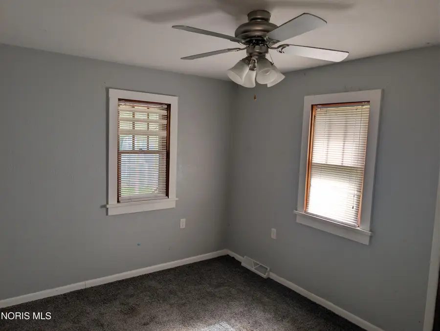 8870 Maumee Western Road, Monclova, OH 43542 - #2
