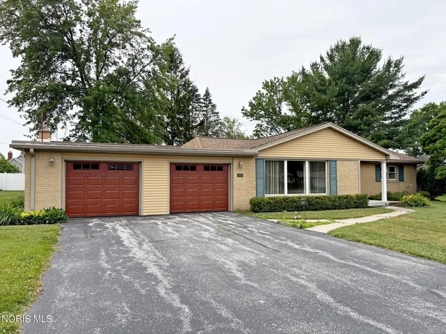 1445 Conneaut Avenue, Bowling Green, OH 43402 - #3