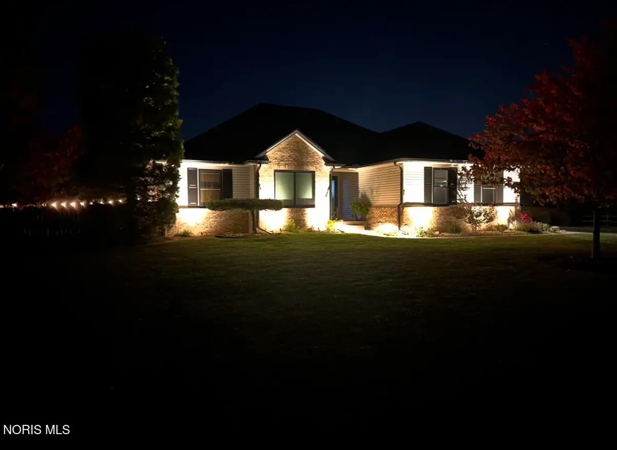 8530 Sylvania-metamora Road, Sylvania, OH 43560 - #1