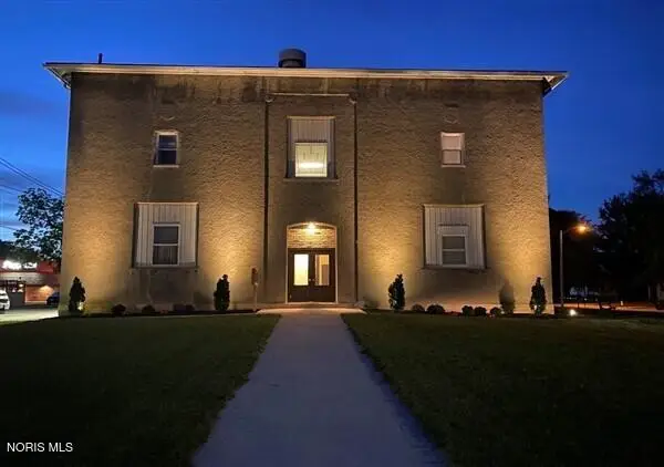 214 E W 3rd St At N Walnut Street, Ottawa, OH 45875 - #1