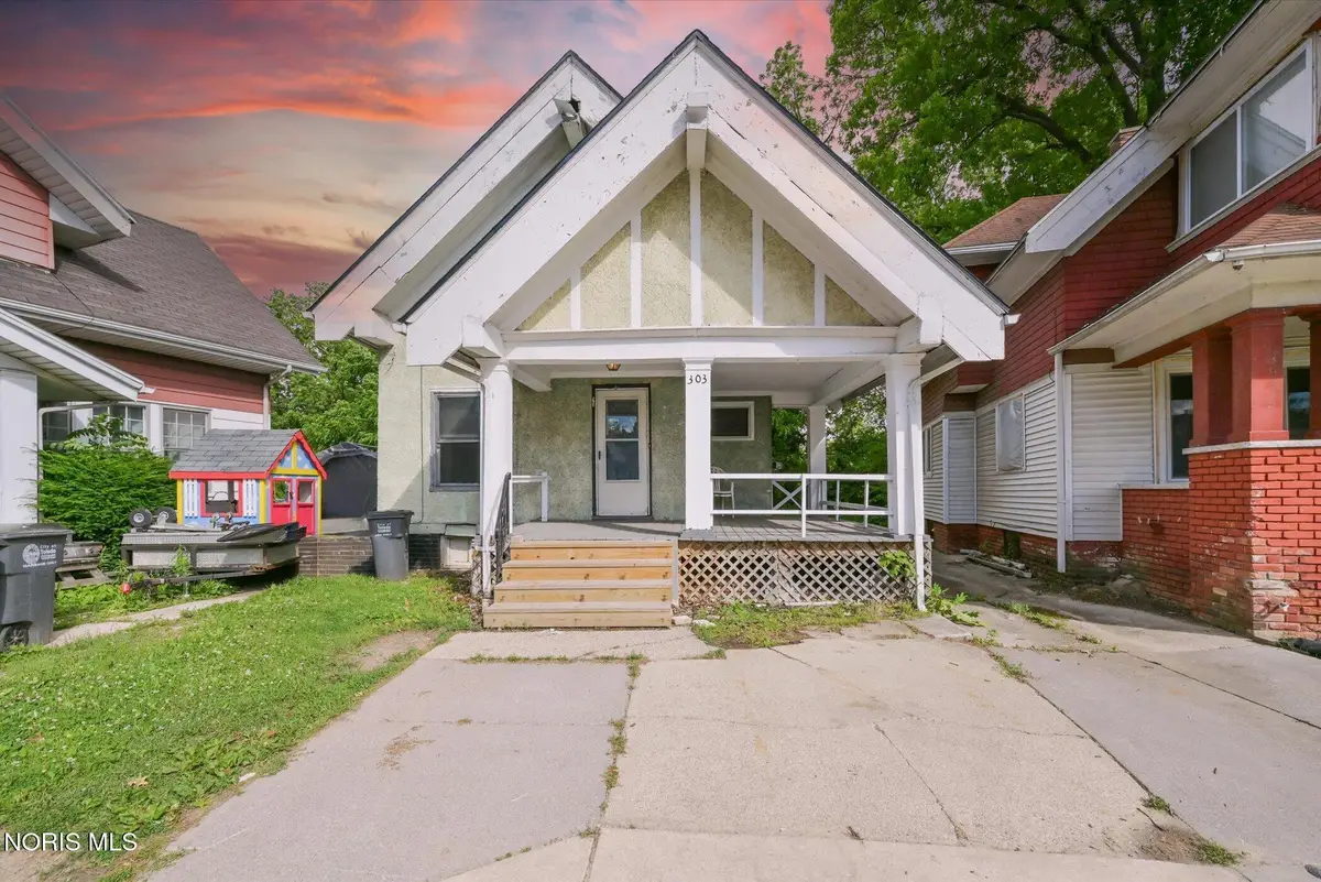 303 Hillwood Drive, Toledo, OH 43608 - #1