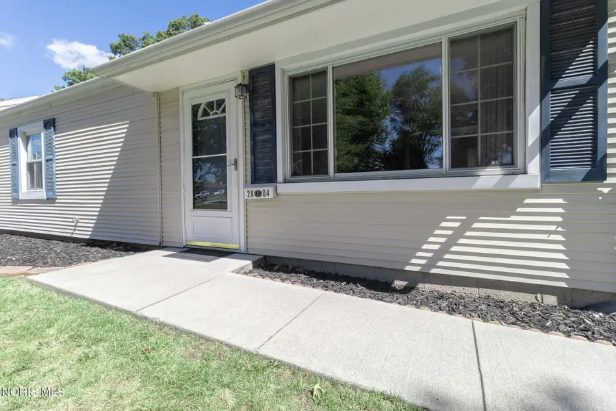 2804 Trimble Road, Toledo, OH 43613 - #3