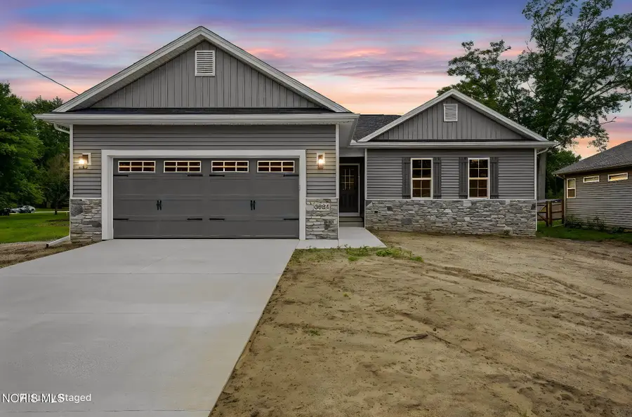 6634 Long Street, Whitehouse, OH 43571 - #2