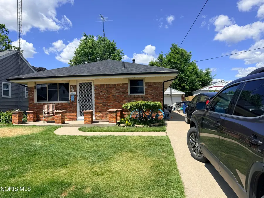 5235 303rd Street, Toledo, OH 43611 - #2