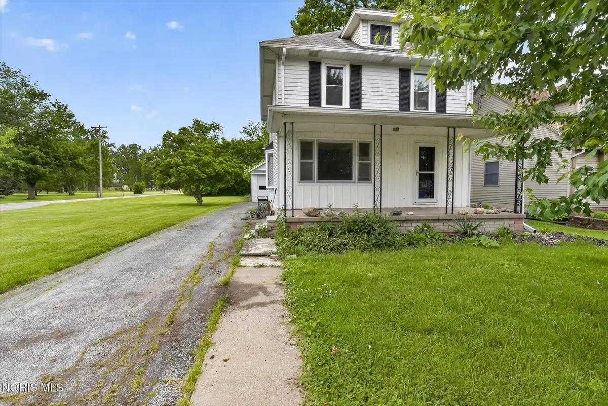 347 E Water Street, Oak Harbor, OH 43449 - #1