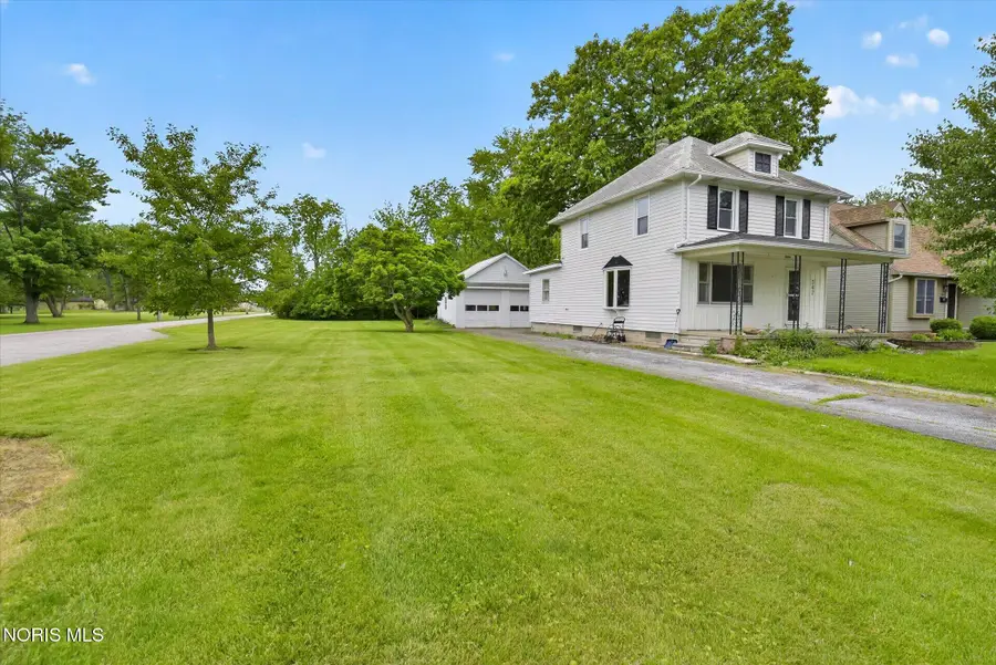 347 E Water Street, Oak Harbor, OH 43449 - #3