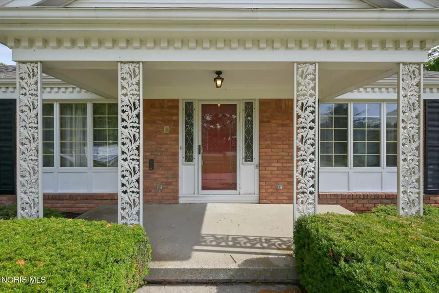 4055 Pickle Road, Oregon, OH 43616 - #2